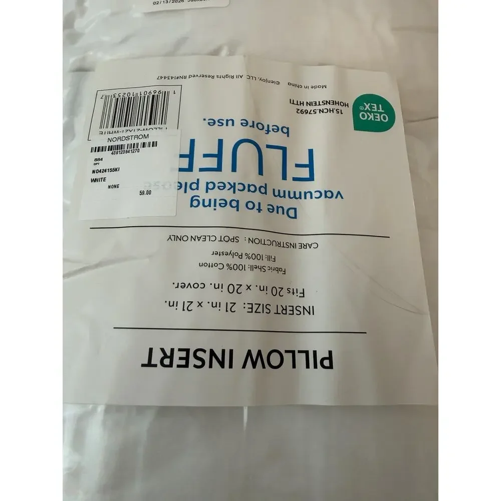 Nordstrom Pillow Insert 100% Cotton Poly Fill Fits 20 in. x 20 in. Pillows NWT